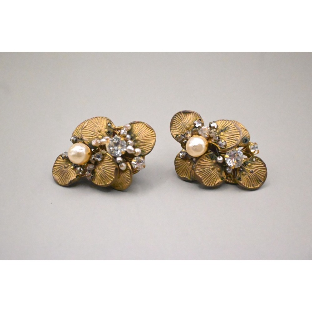 Vintage Signed Miriam Haskell Pearl Rhinestone Ginko Leaf Clip On Earrings